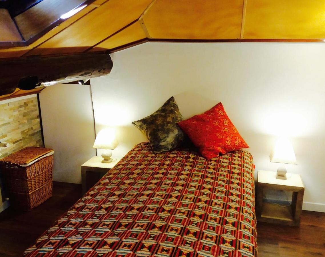 Nebbiuno Swanlake Rooms מראה חיצוני תמונה