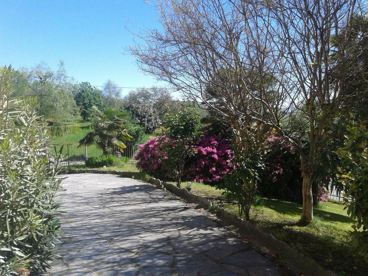 Nebbiuno Swanlake Rooms מראה חיצוני תמונה