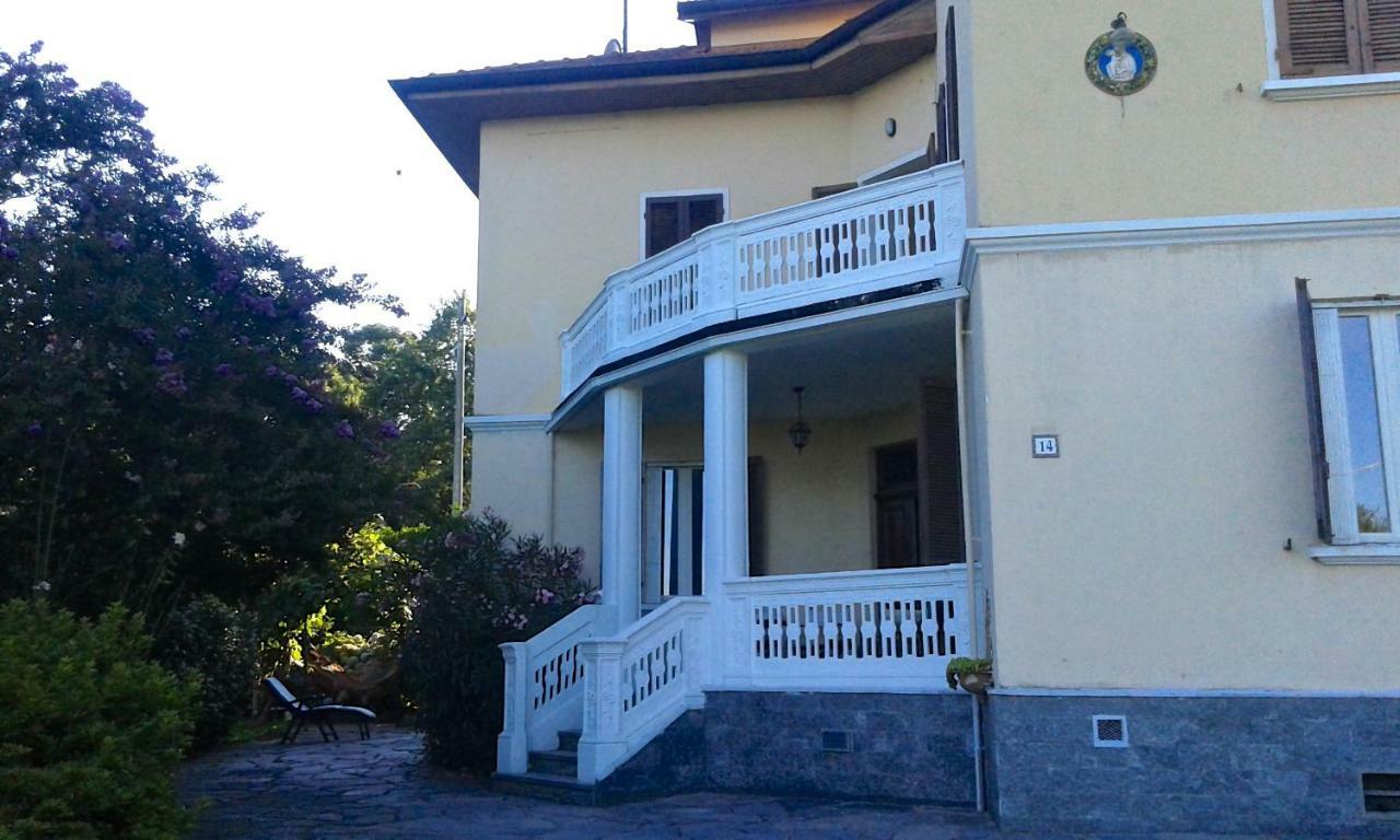 Nebbiuno Swanlake Rooms מראה חיצוני תמונה